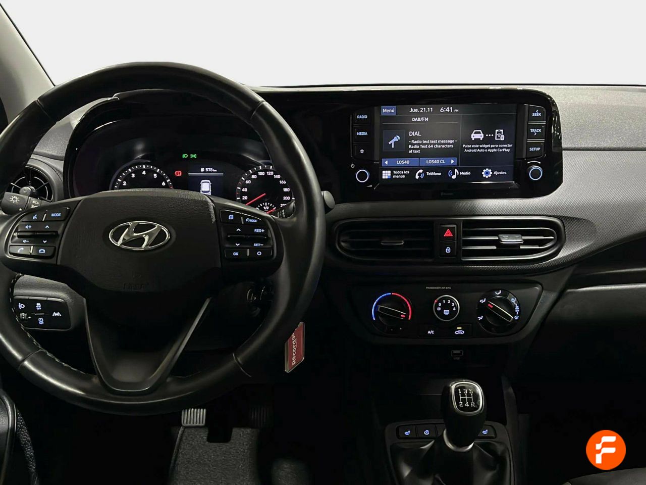 Foto Hyundai i10 27