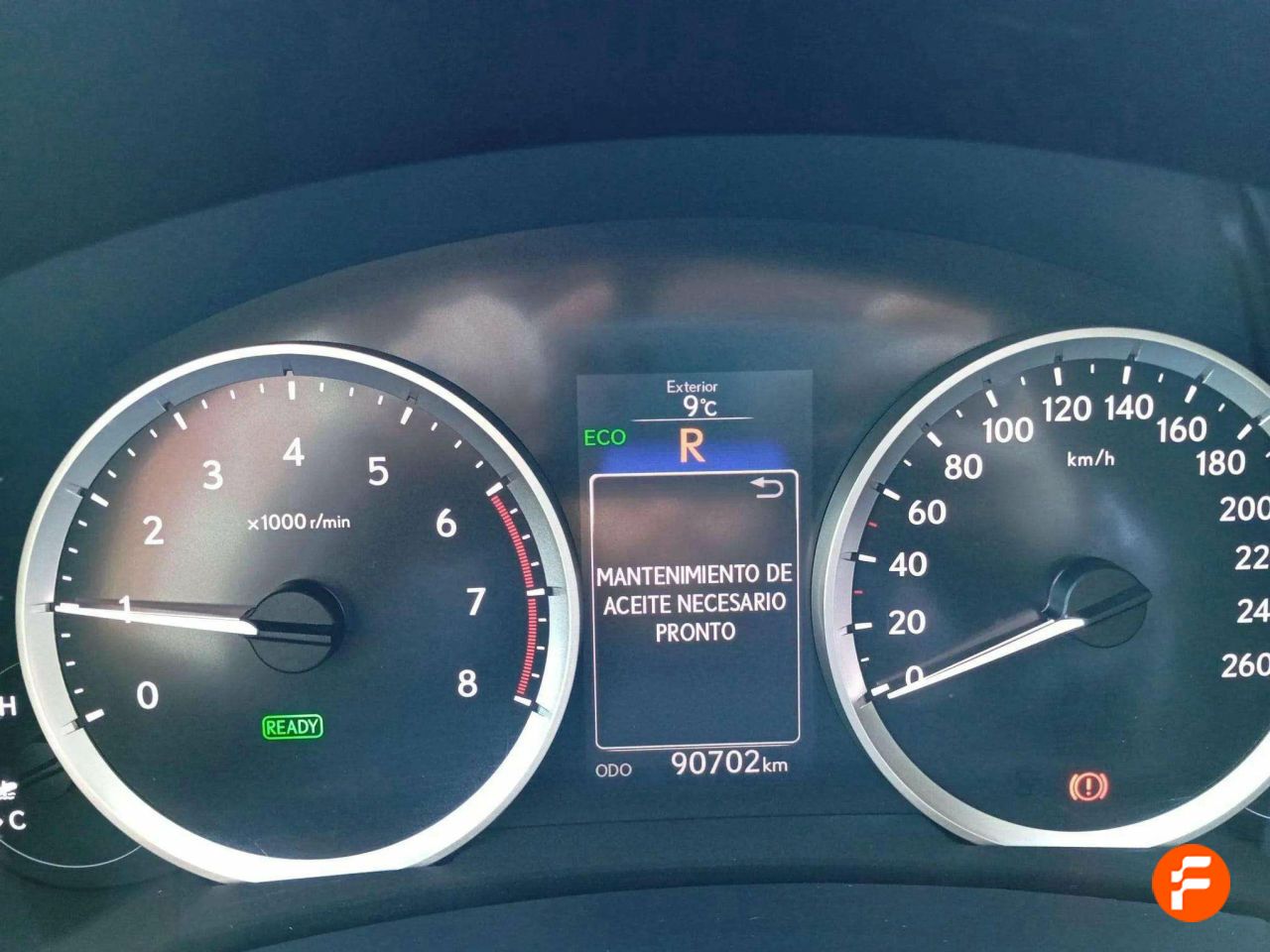 Foto Lexus RC 18