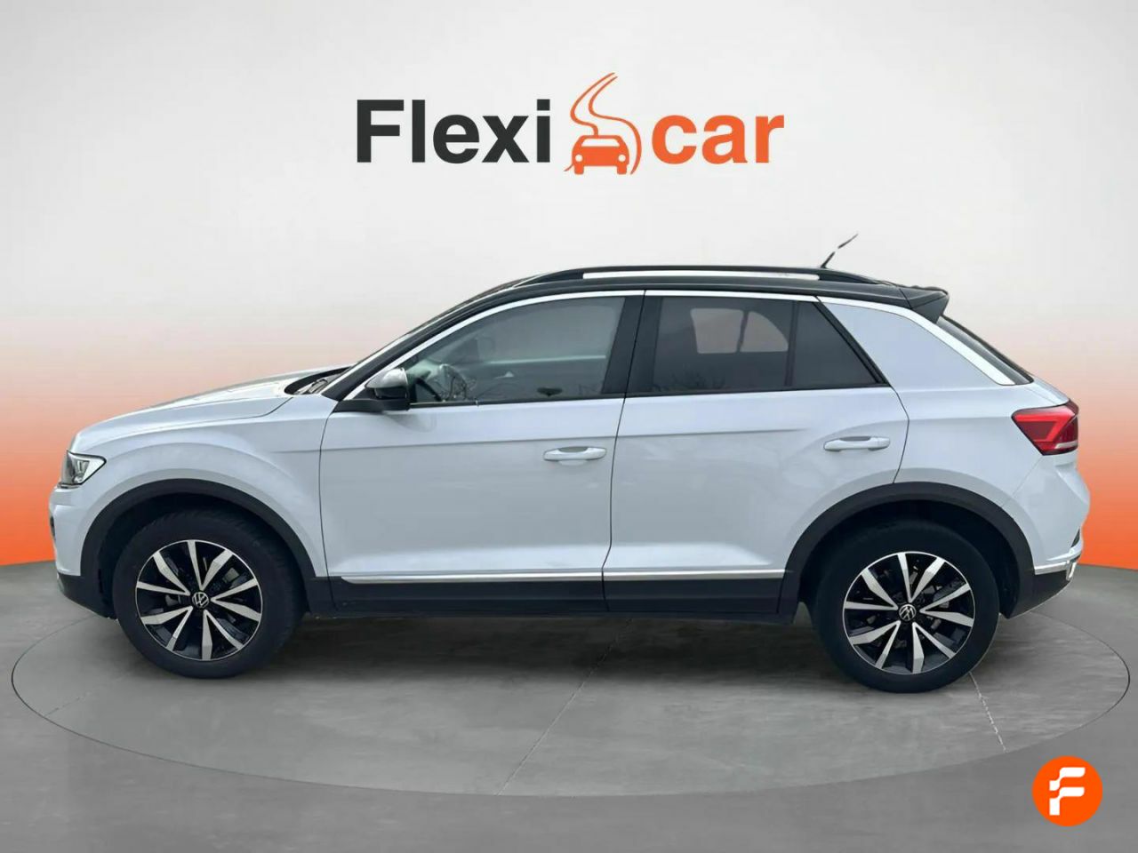 Foto Volkswagen T-Roc 3