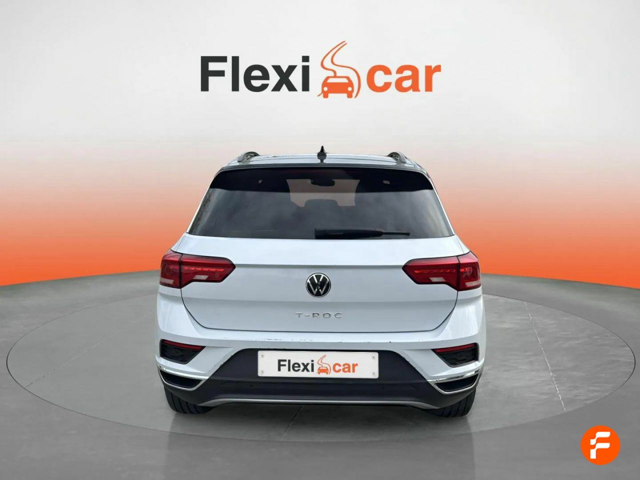Foto Volkswagen T-Roc 4