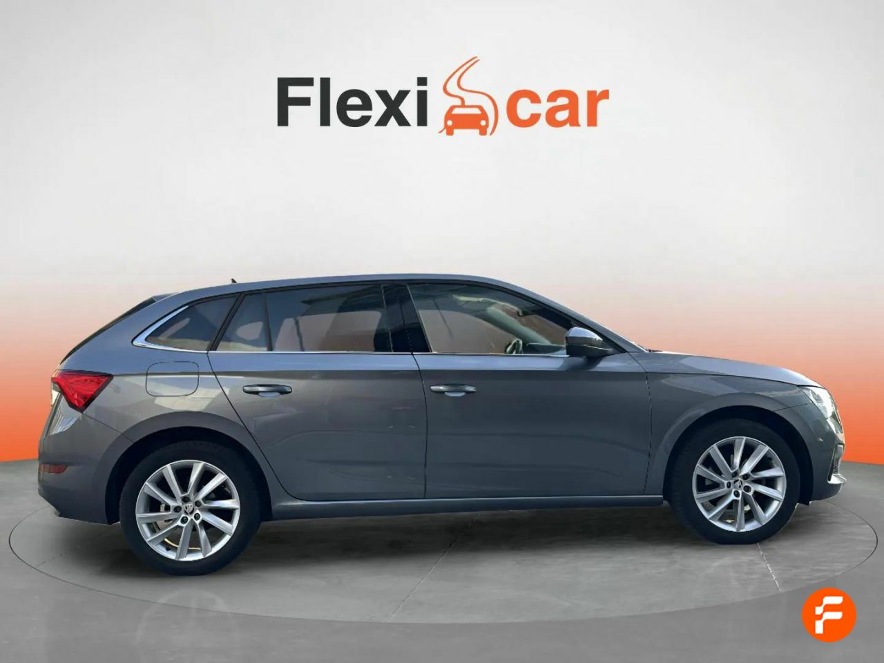 Foto Skoda Scala 8