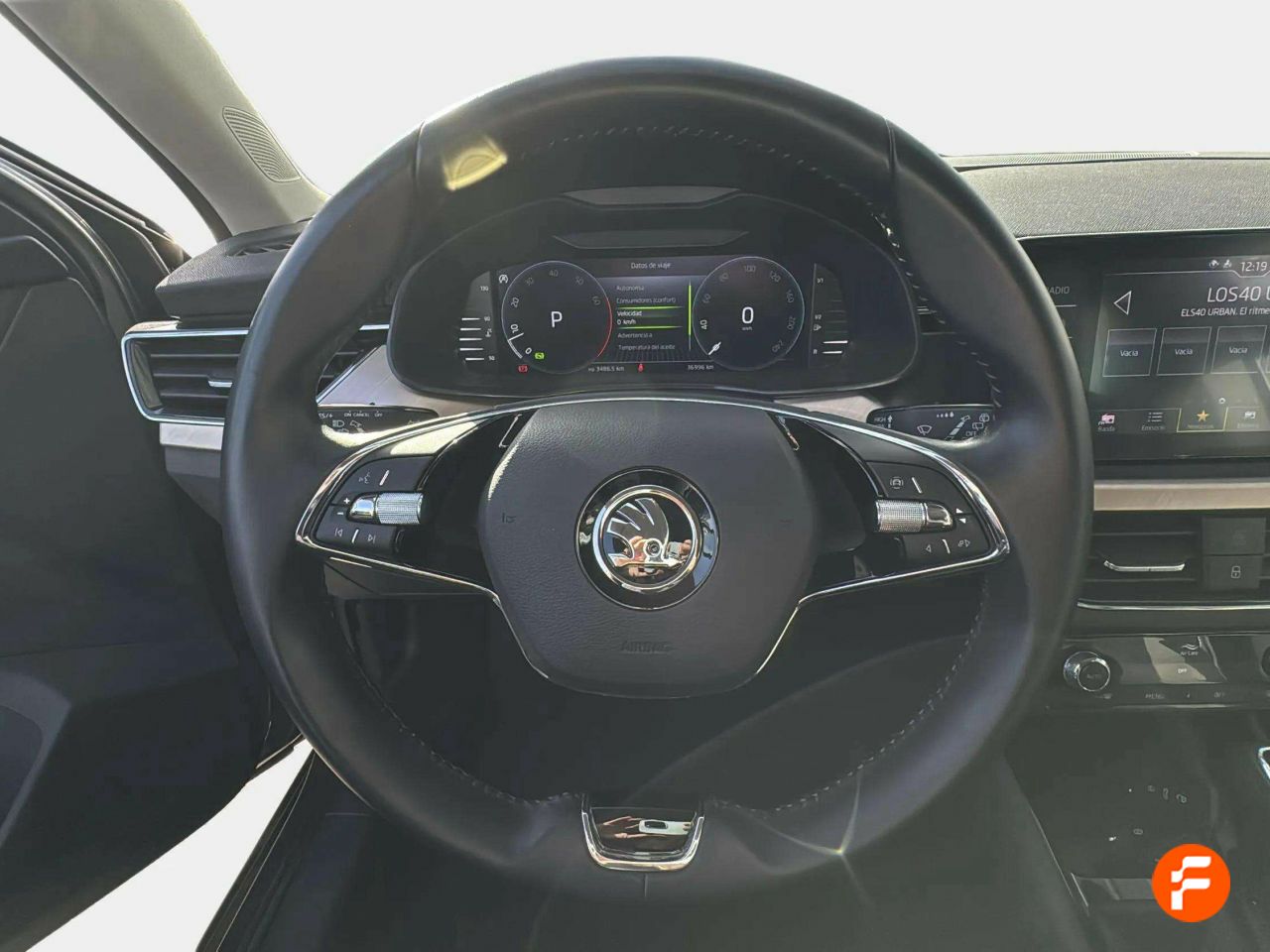 Foto Skoda Scala 12