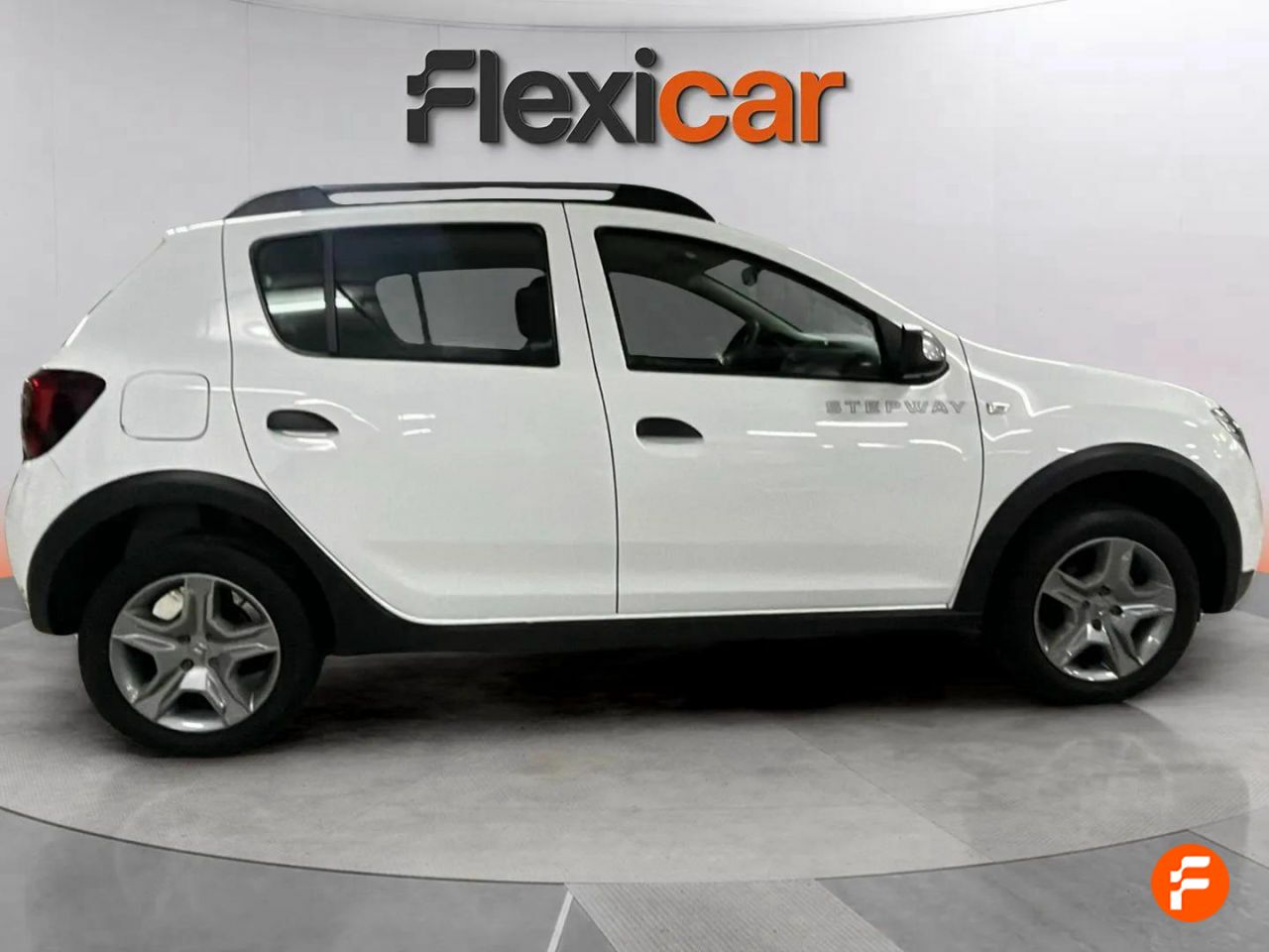 Foto Dacia Sandero 8