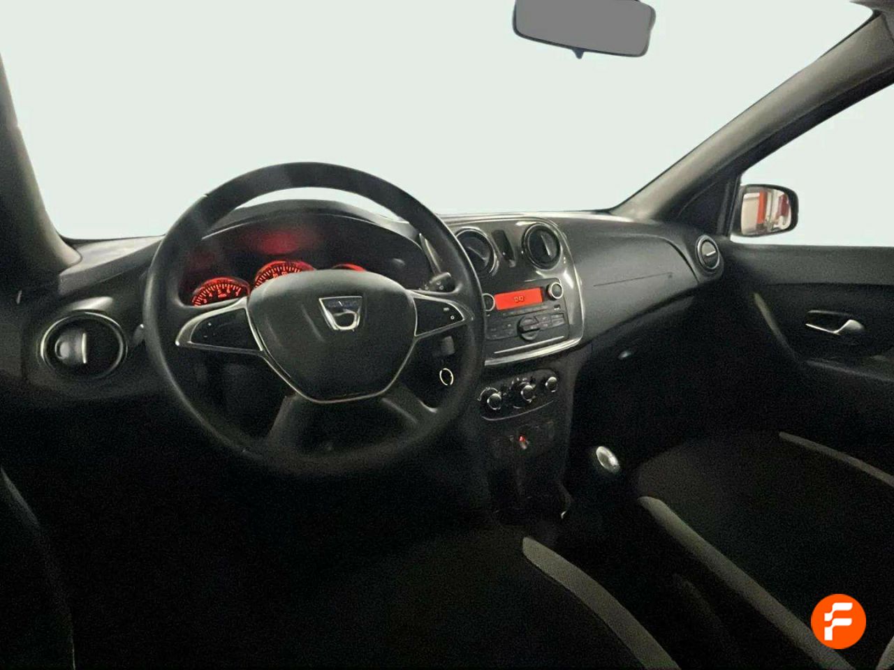 Foto Dacia Sandero 14