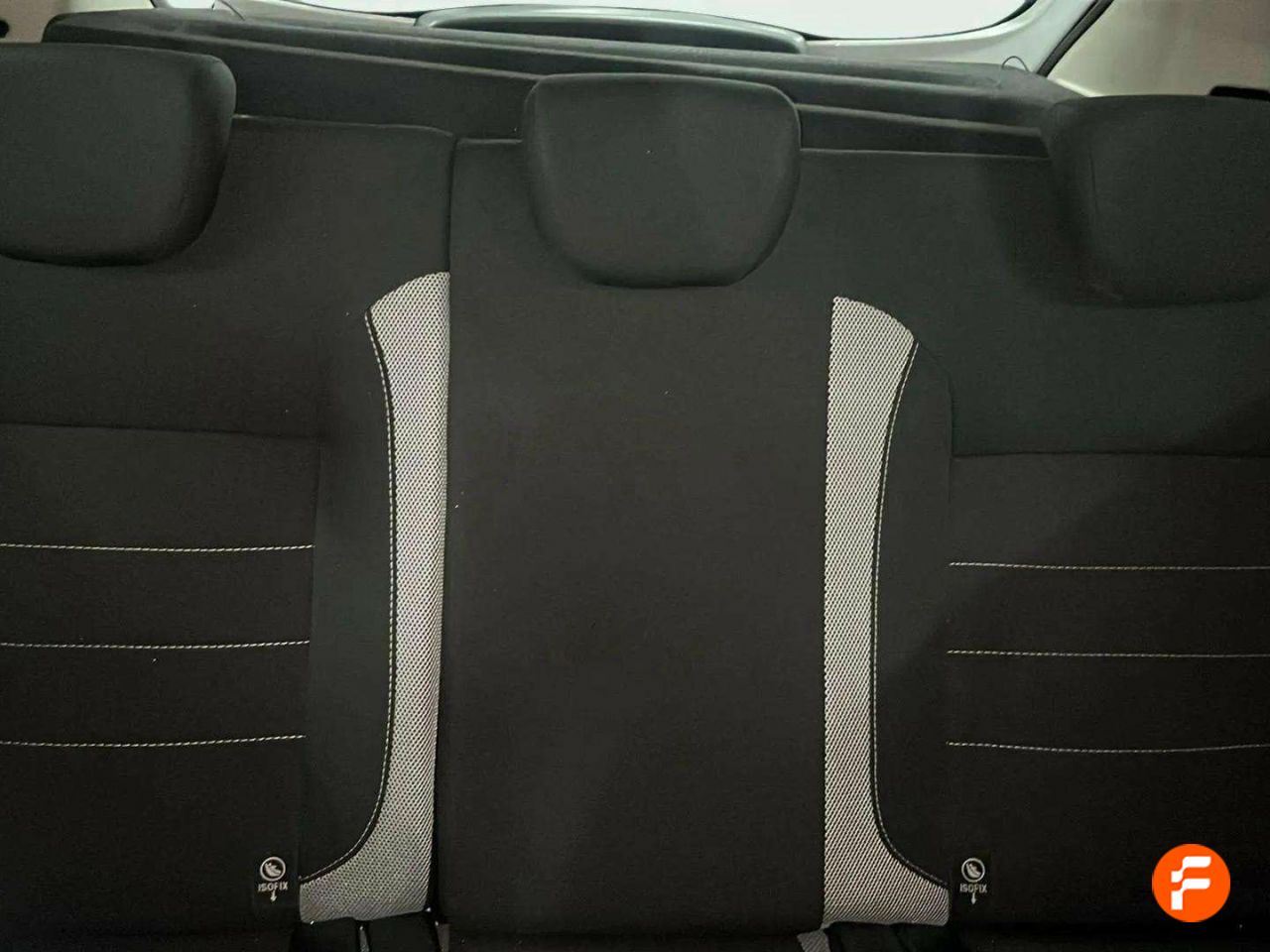 Foto Dacia Sandero 16