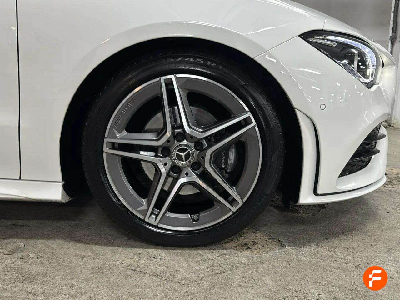 Foto Mercedes-Benz Clase CLA 11