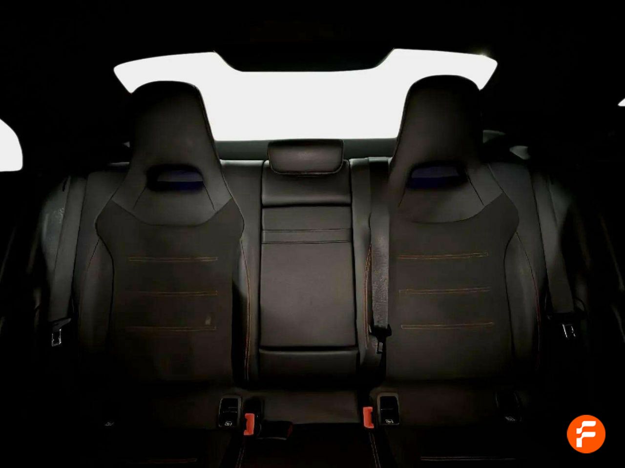 Foto Mercedes-Benz Clase CLA 18