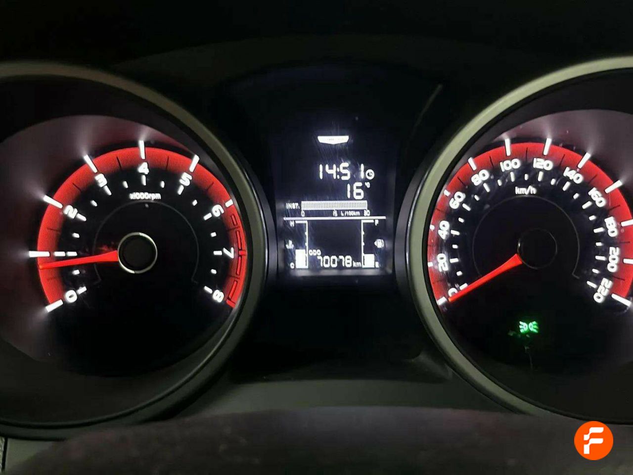 Foto SsangYong Tivoli 13