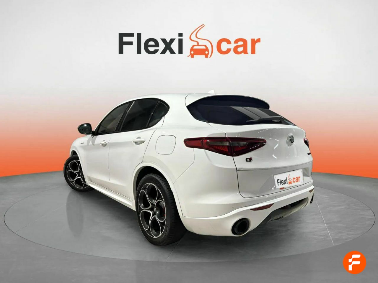 Foto Alfa Romeo Stelvio 5