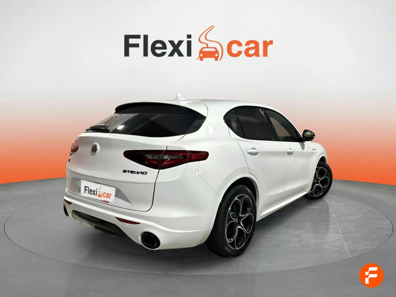 Foto Alfa Romeo Stelvio 9