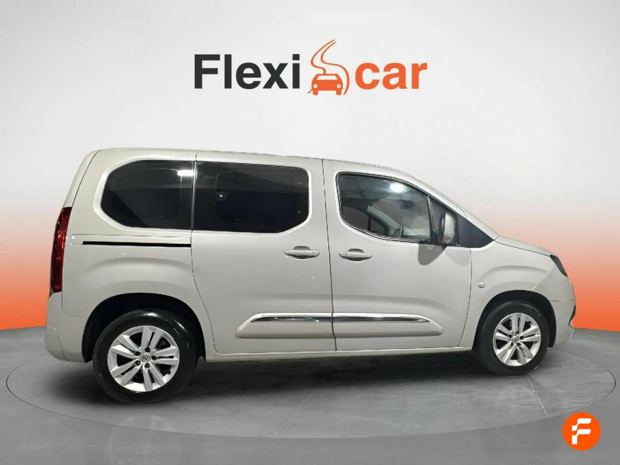 Foto Toyota Proace 9