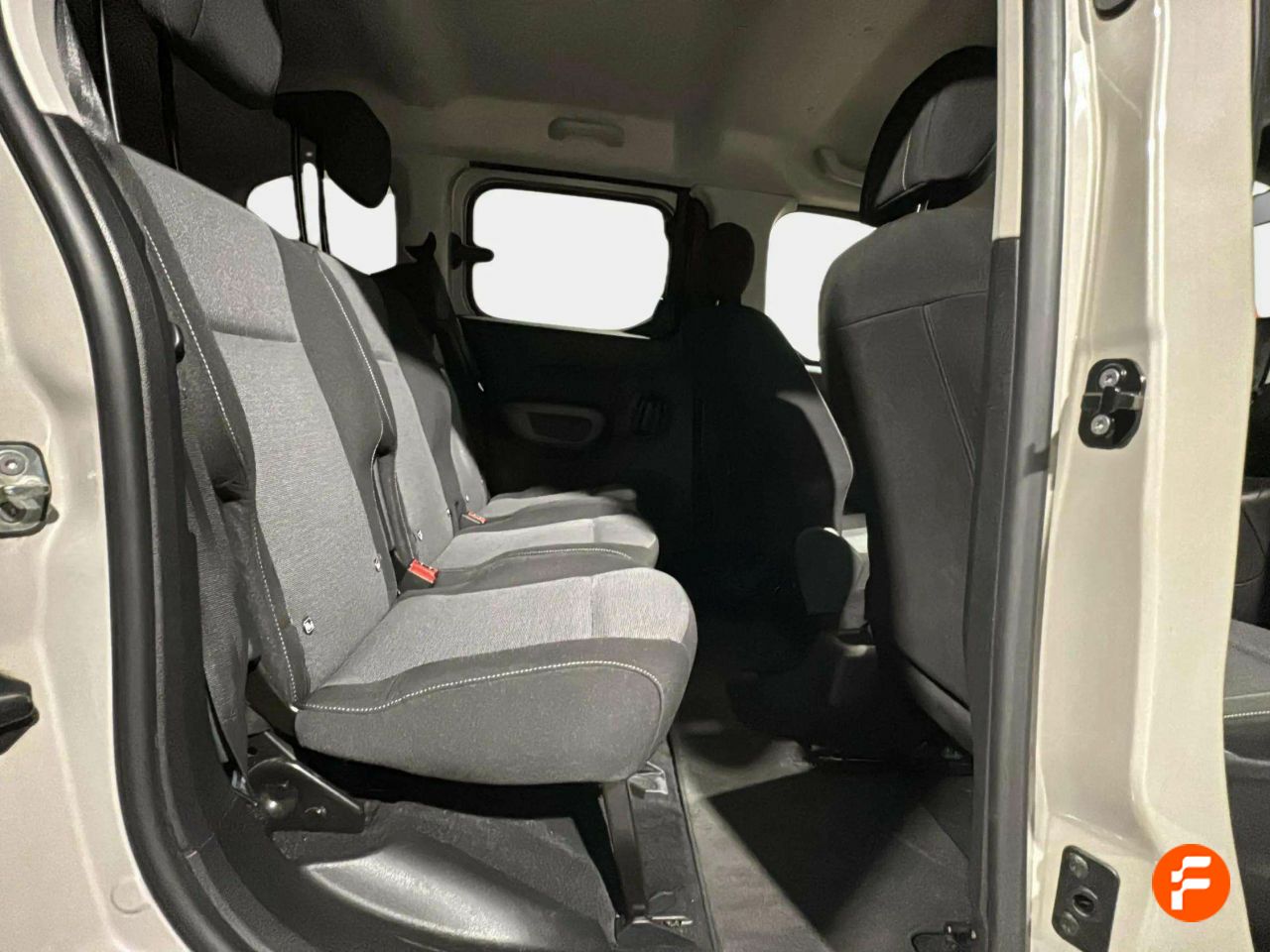 Foto Toyota Proace 15