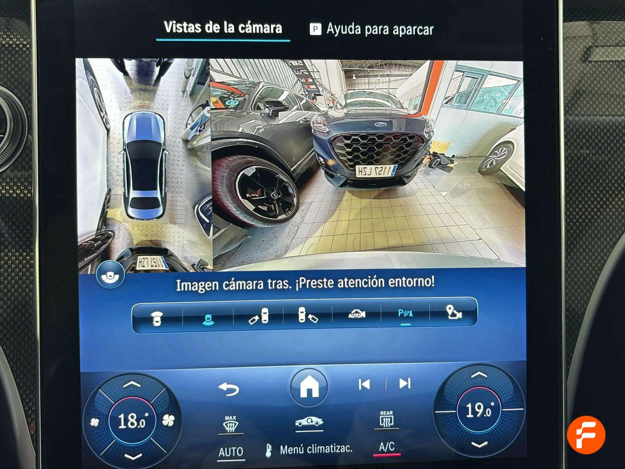 Foto Mercedes-Benz Clase C 27