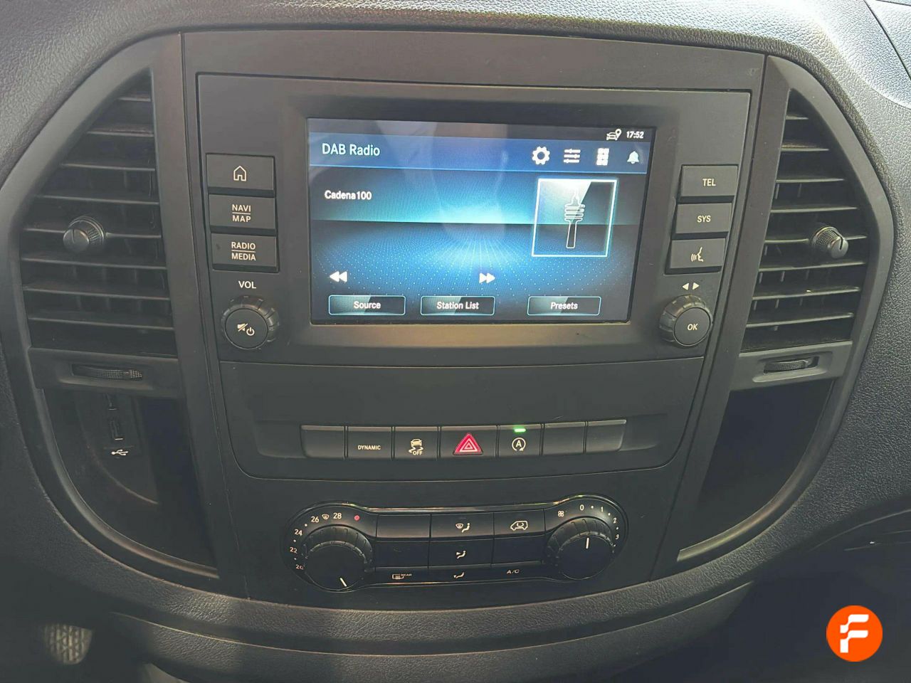 Foto Mercedes-Benz Vito 27