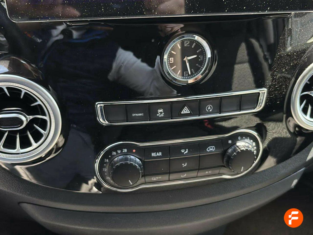 Foto Mercedes-Benz Vito 18