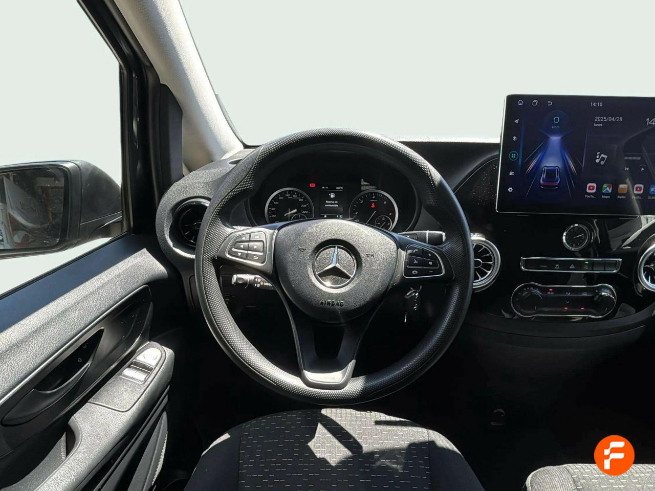 Foto Mercedes-Benz Vito 19