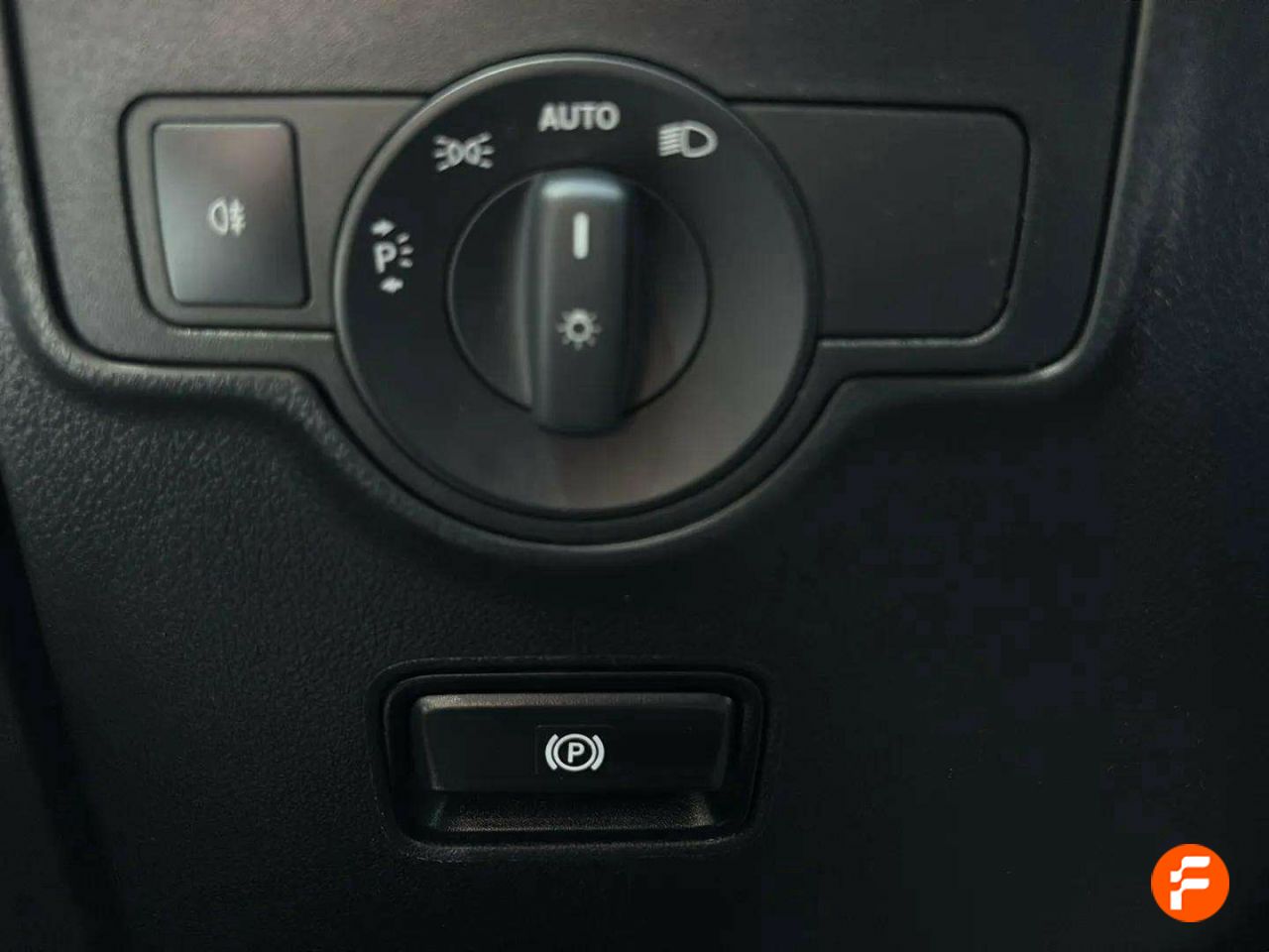 Foto Mercedes-Benz Vito 21