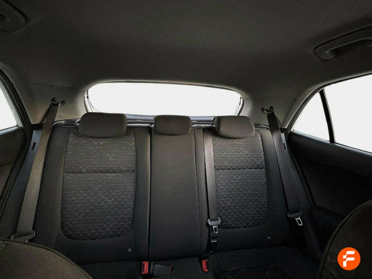 Foto Kia Rio 13