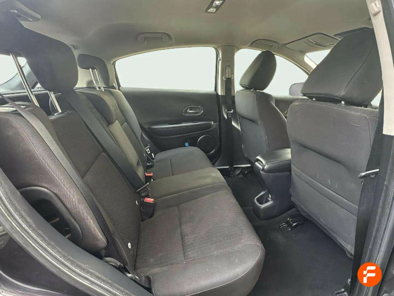 Foto Honda HR-V 11