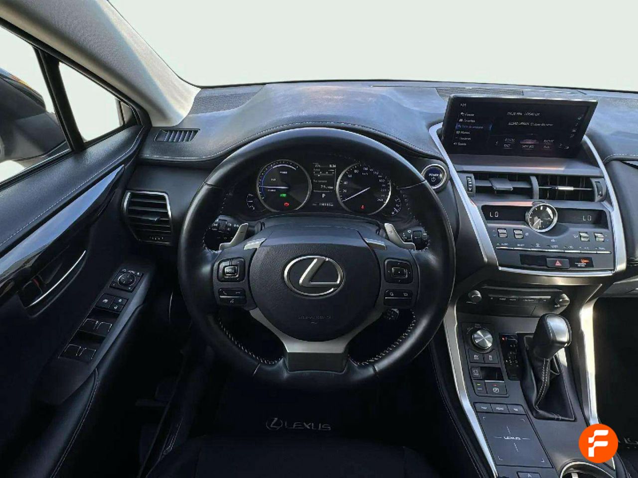 Foto Lexus NX 9