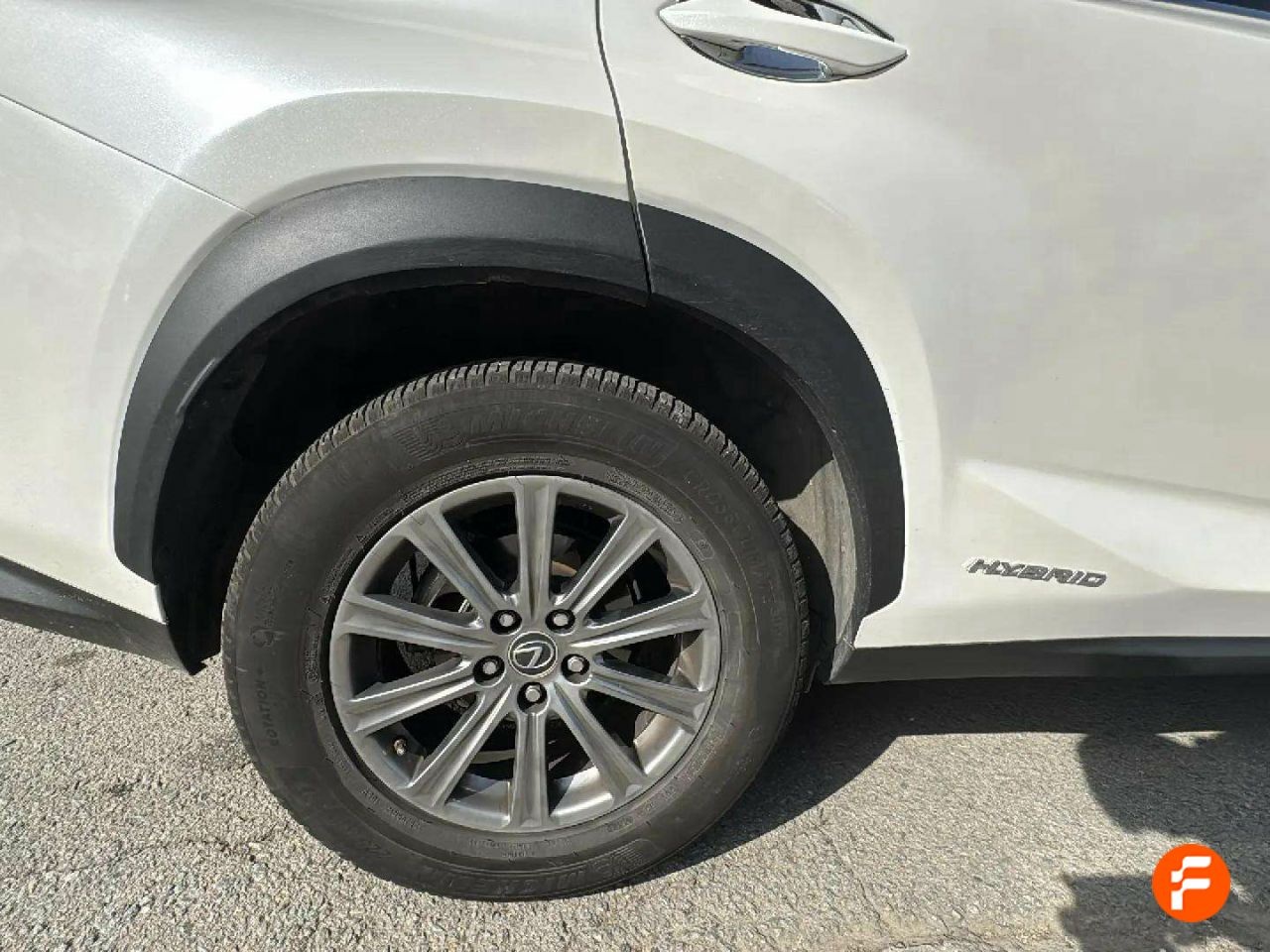 Foto Lexus NX 16