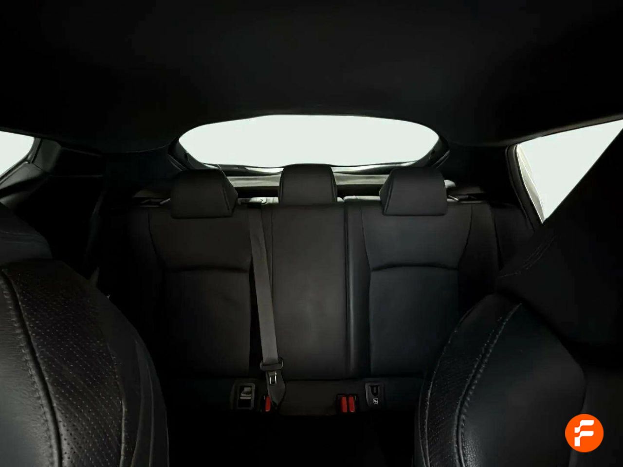 Foto Toyota C-HR 11
