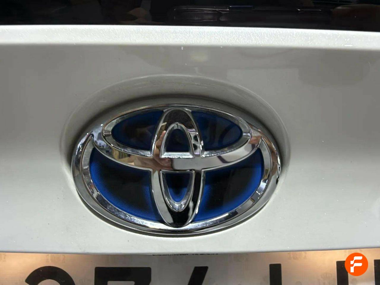 Foto Toyota C-HR 17