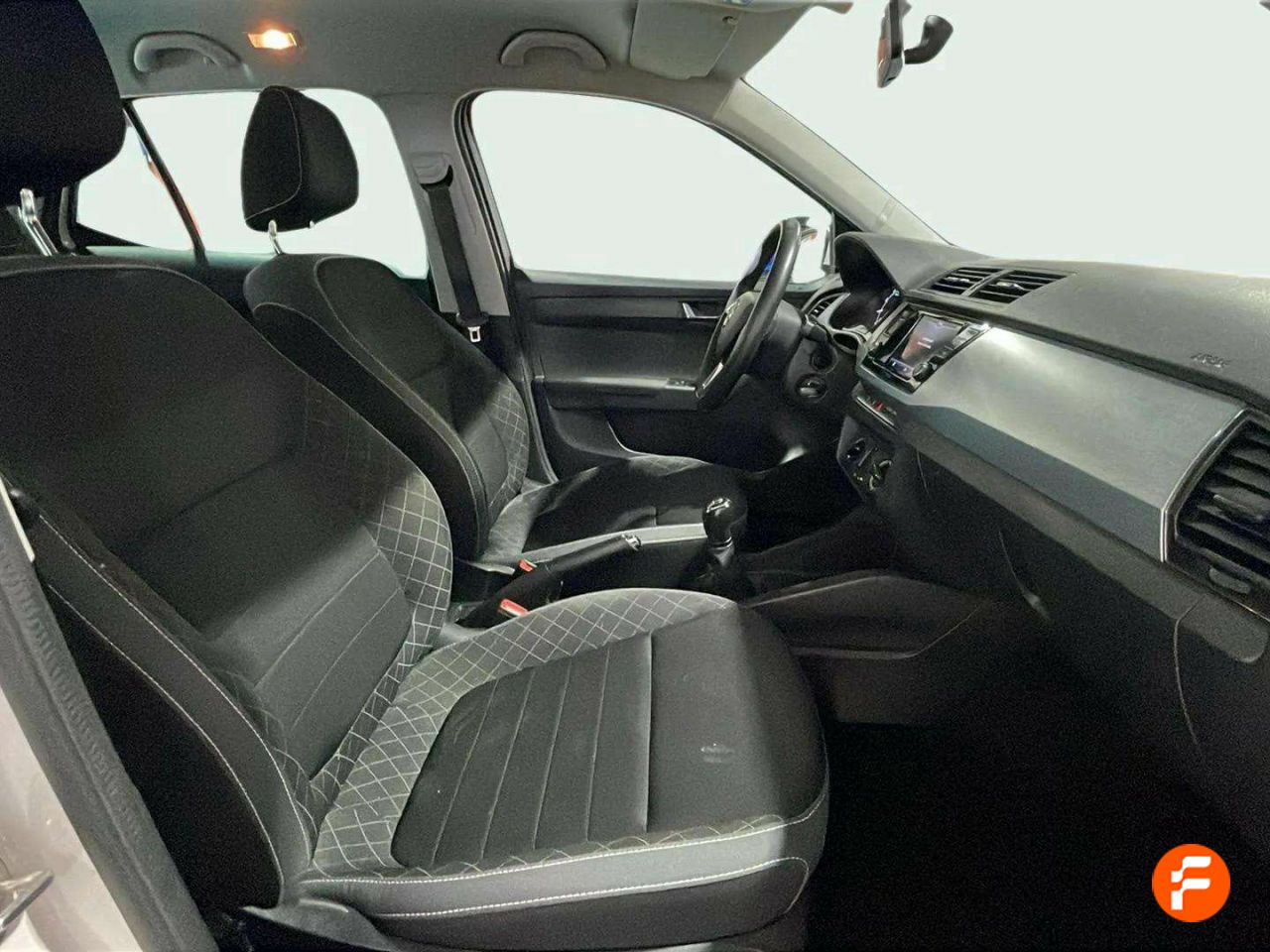 Foto Skoda Fabia 10