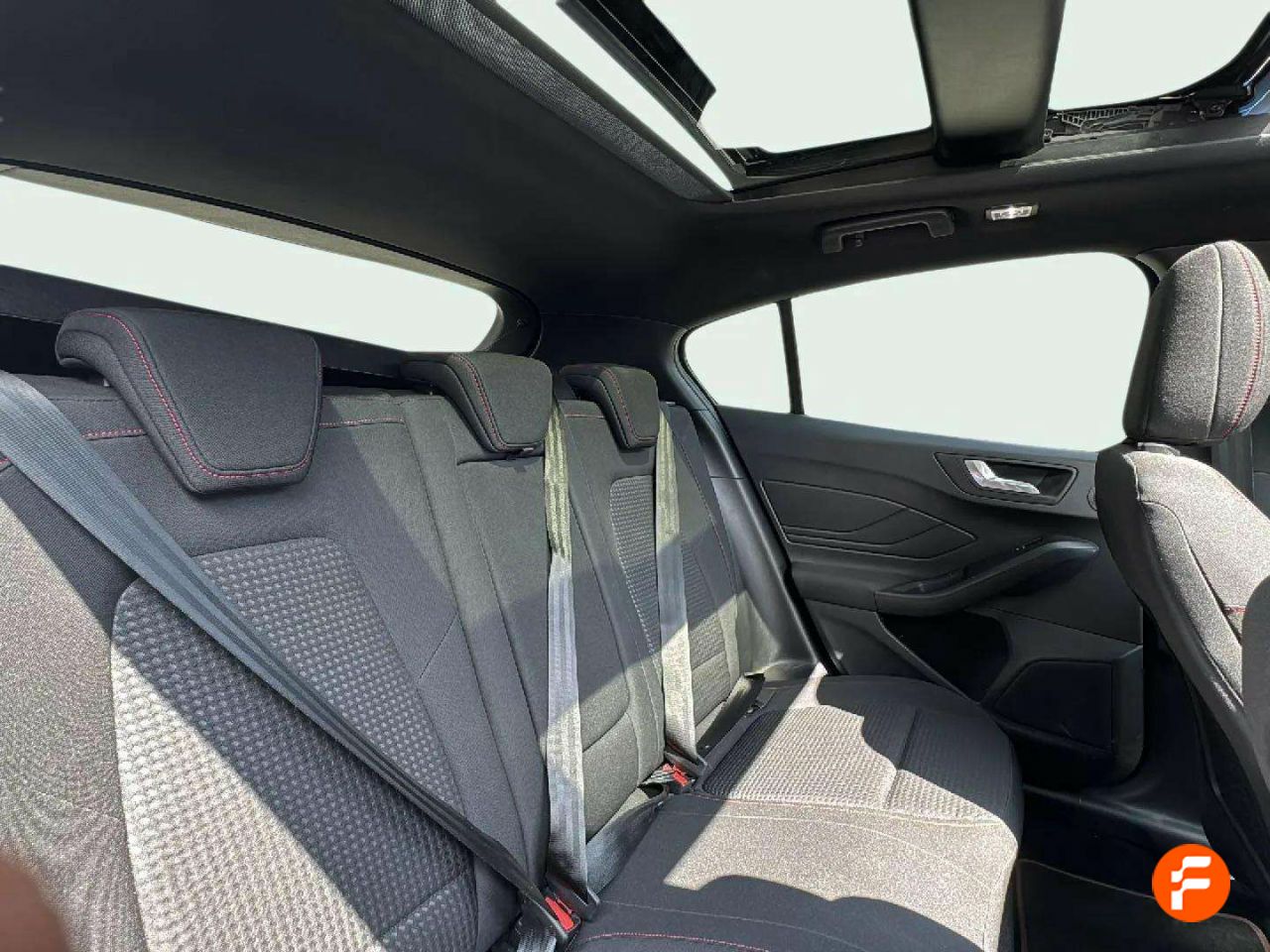 Foto Ford Focus 12