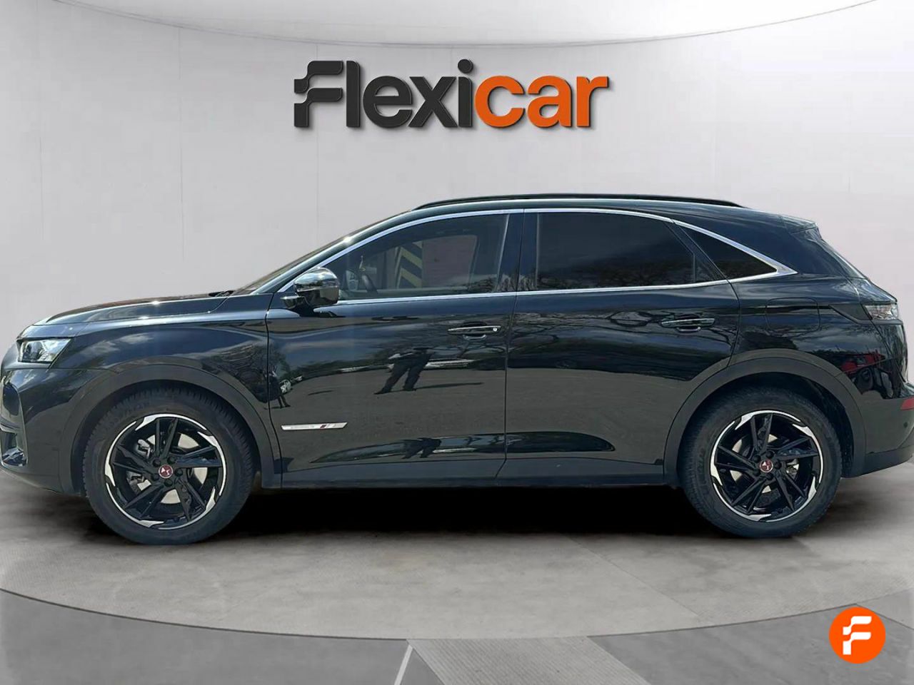 Foto DS Automobiles DS 7 8