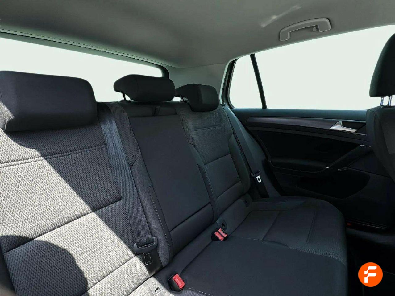 Foto Volkswagen Golf 12