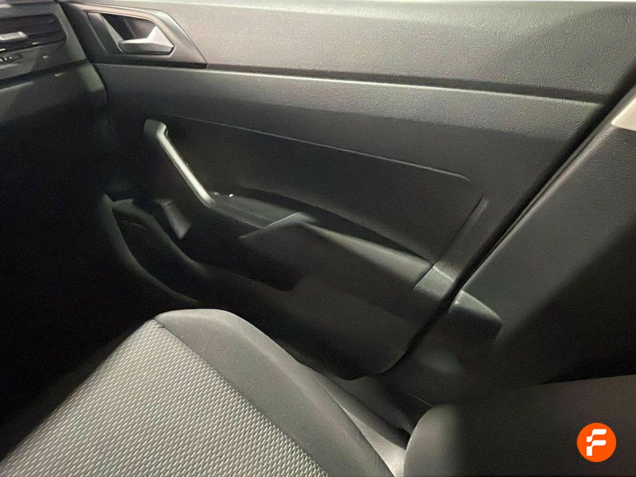 Foto Volkswagen Polo 8