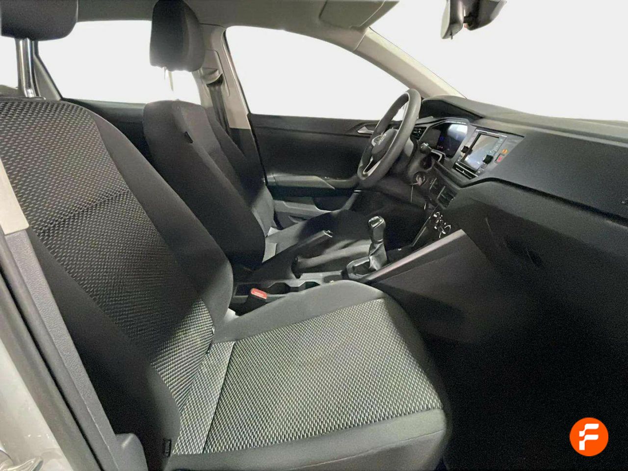 Foto Volkswagen Polo 14