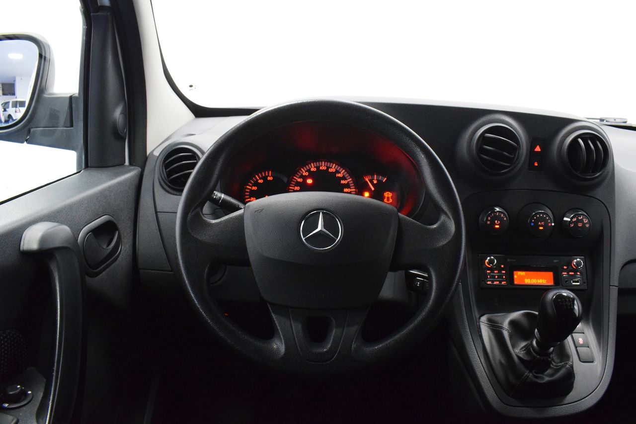 Foto Mercedes-Benz Citan 18