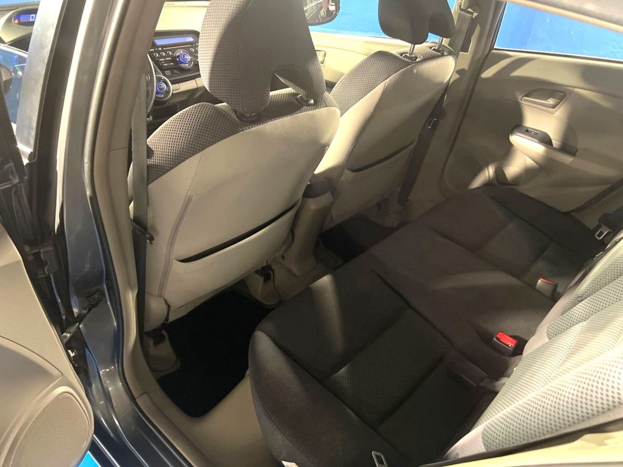 Foto Honda Insight 13