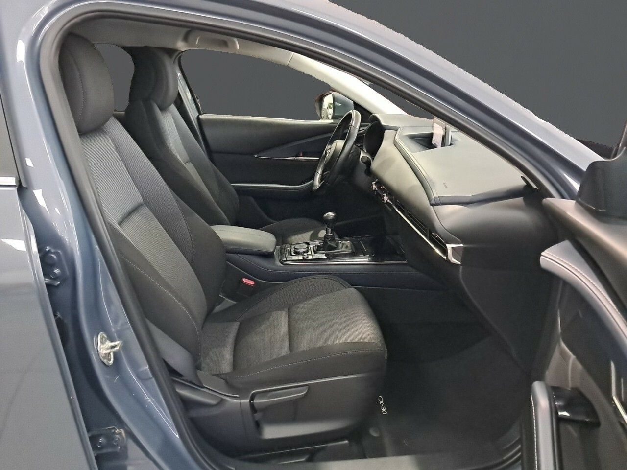 Foto Mazda CX-30 9