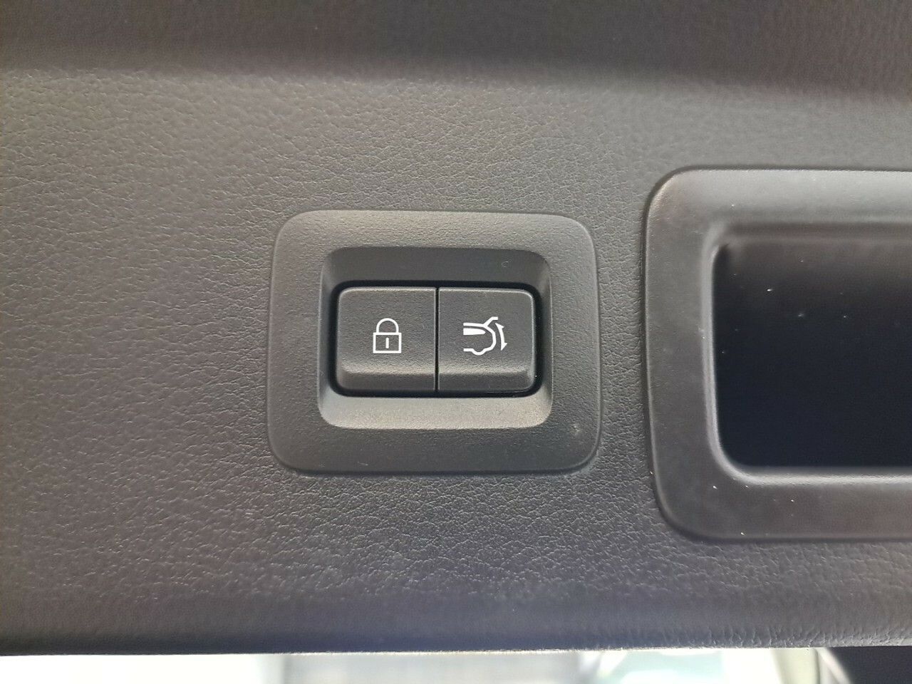 Foto Mazda CX-30 34