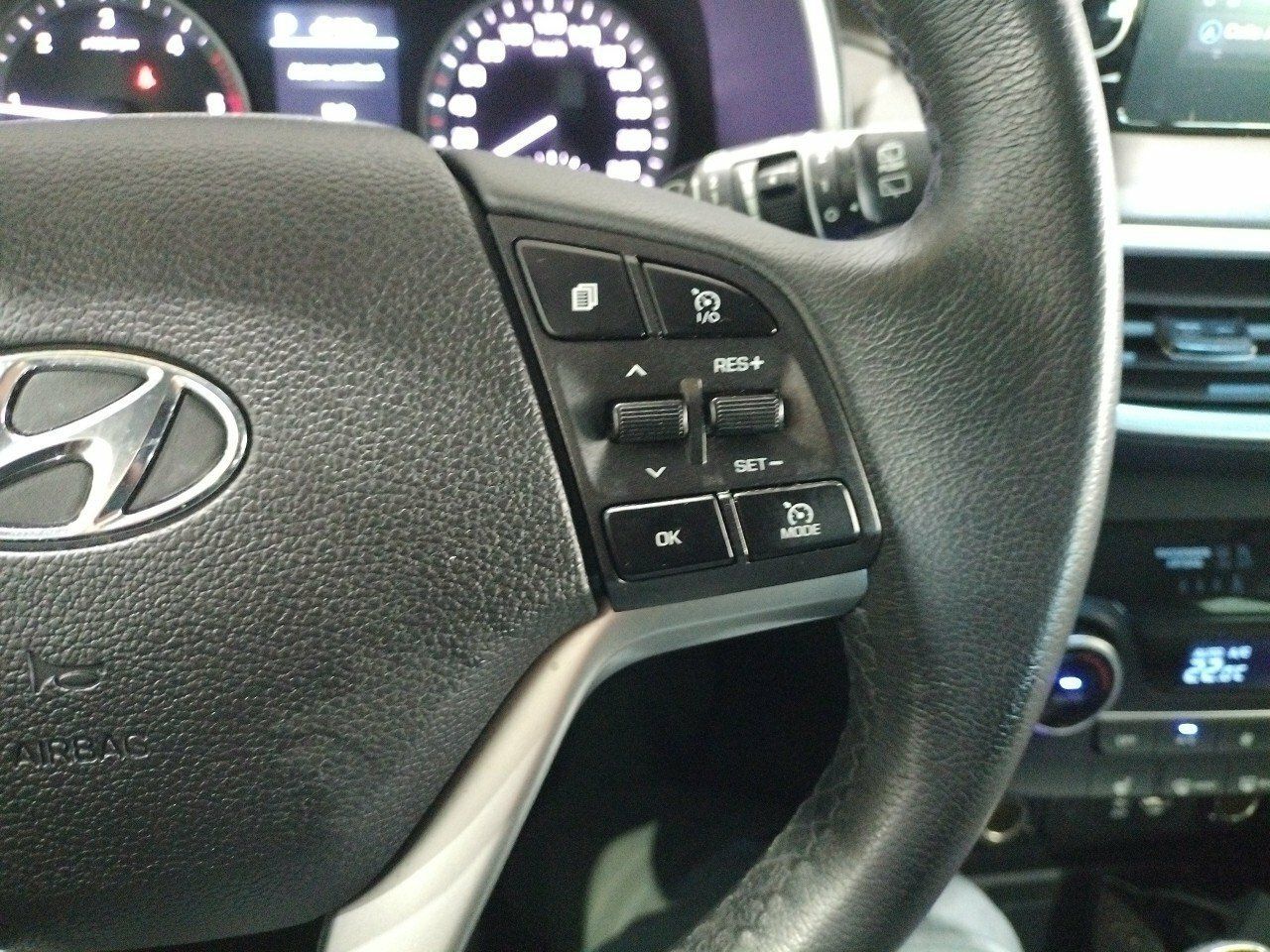 Foto Hyundai Tucson 13