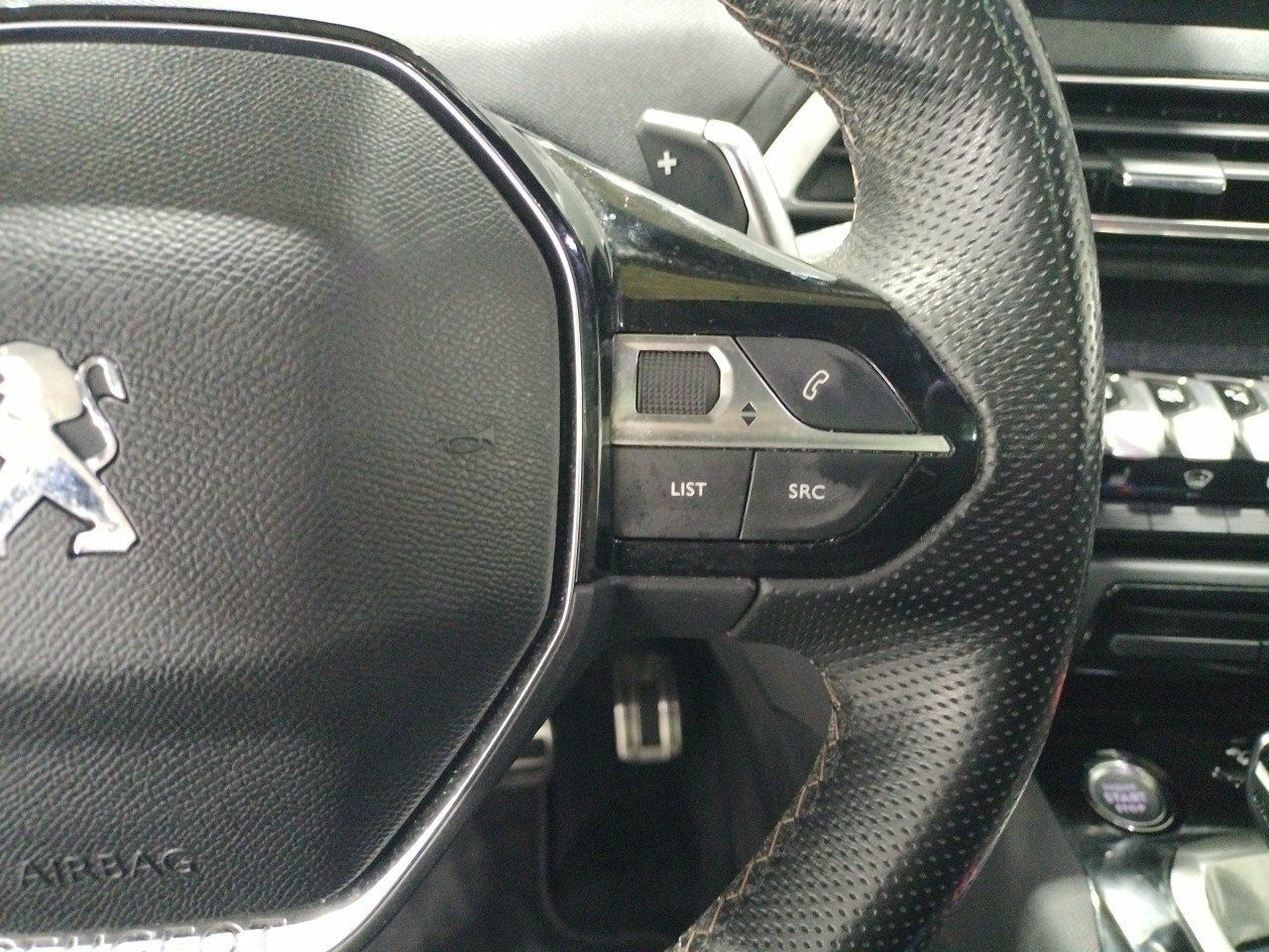 Foto Peugeot 5008 13