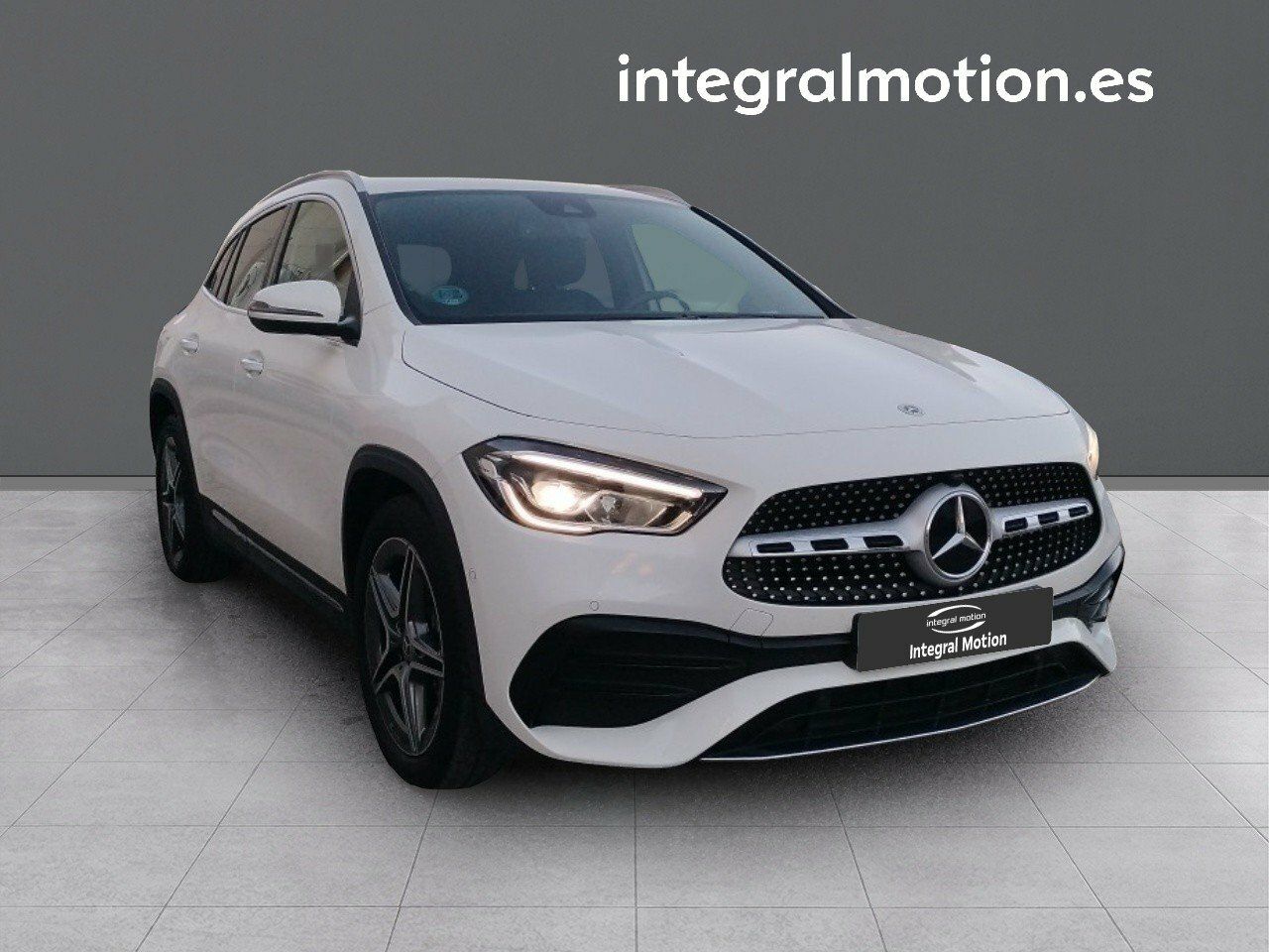 Foto Mercedes-Benz Clase GLA 2