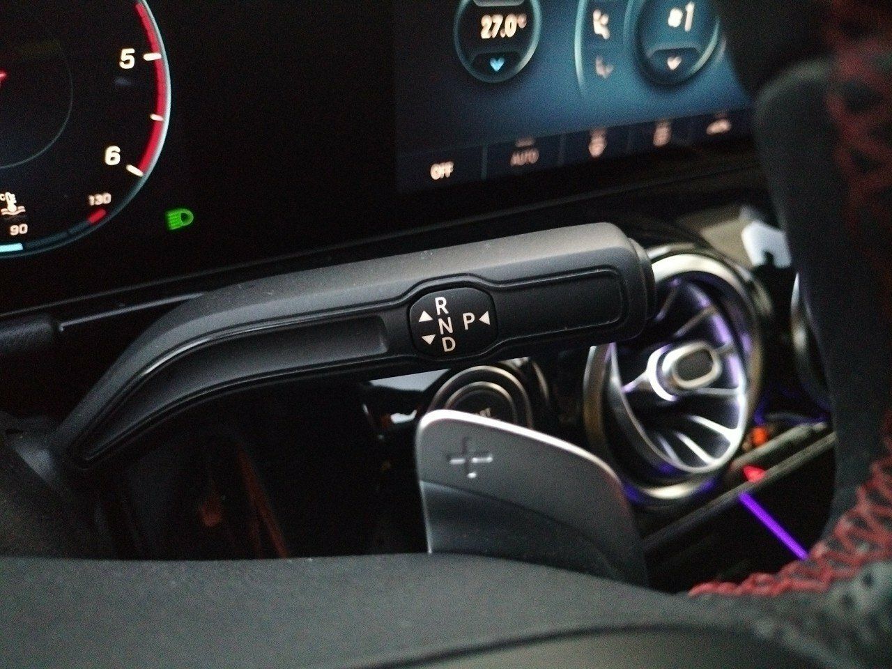 Foto Mercedes-Benz Clase GLA 9