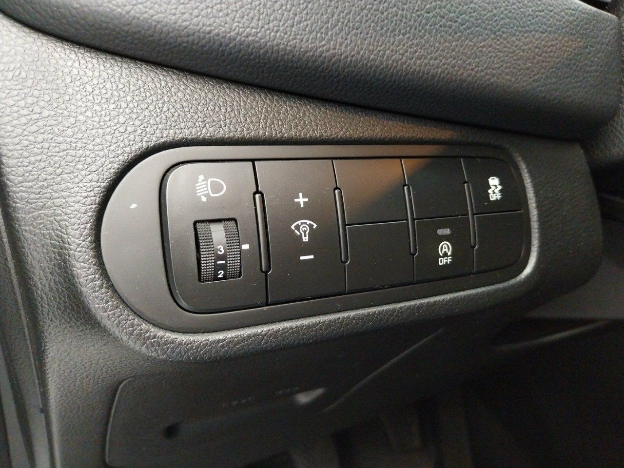 Foto Kia Carens 16