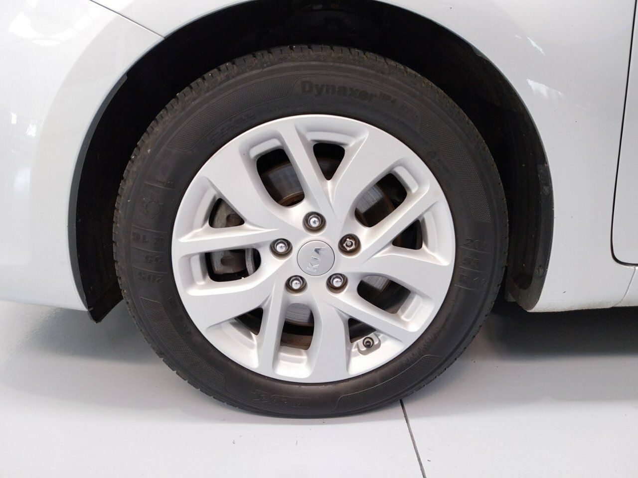 Foto Kia Carens 29
