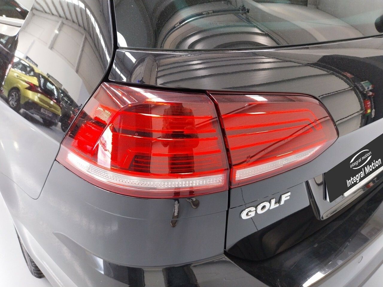 Foto Volkswagen Golf 28