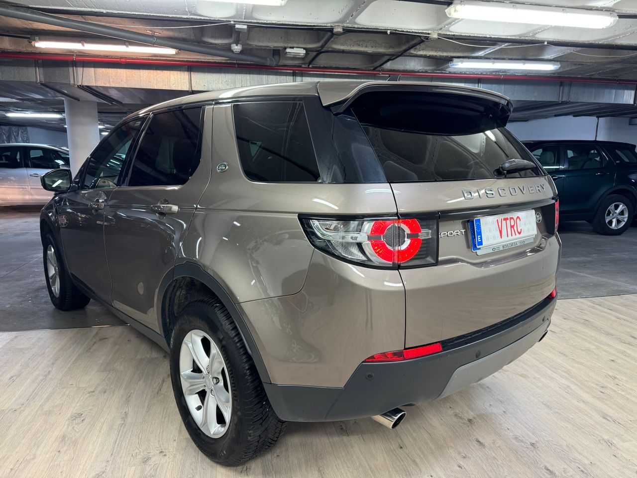 Foto Land-Rover Discovery Sport 22