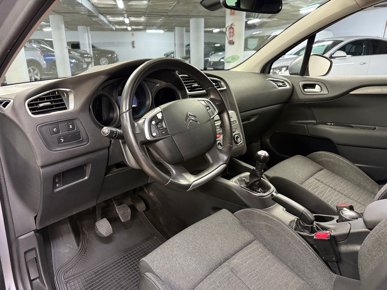 Foto Citroën C4 4