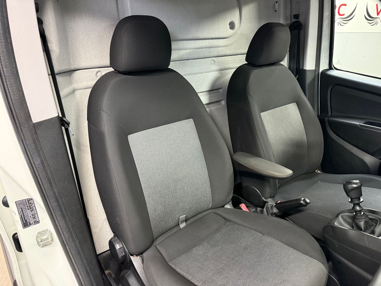 Foto Fiat Doblo 12