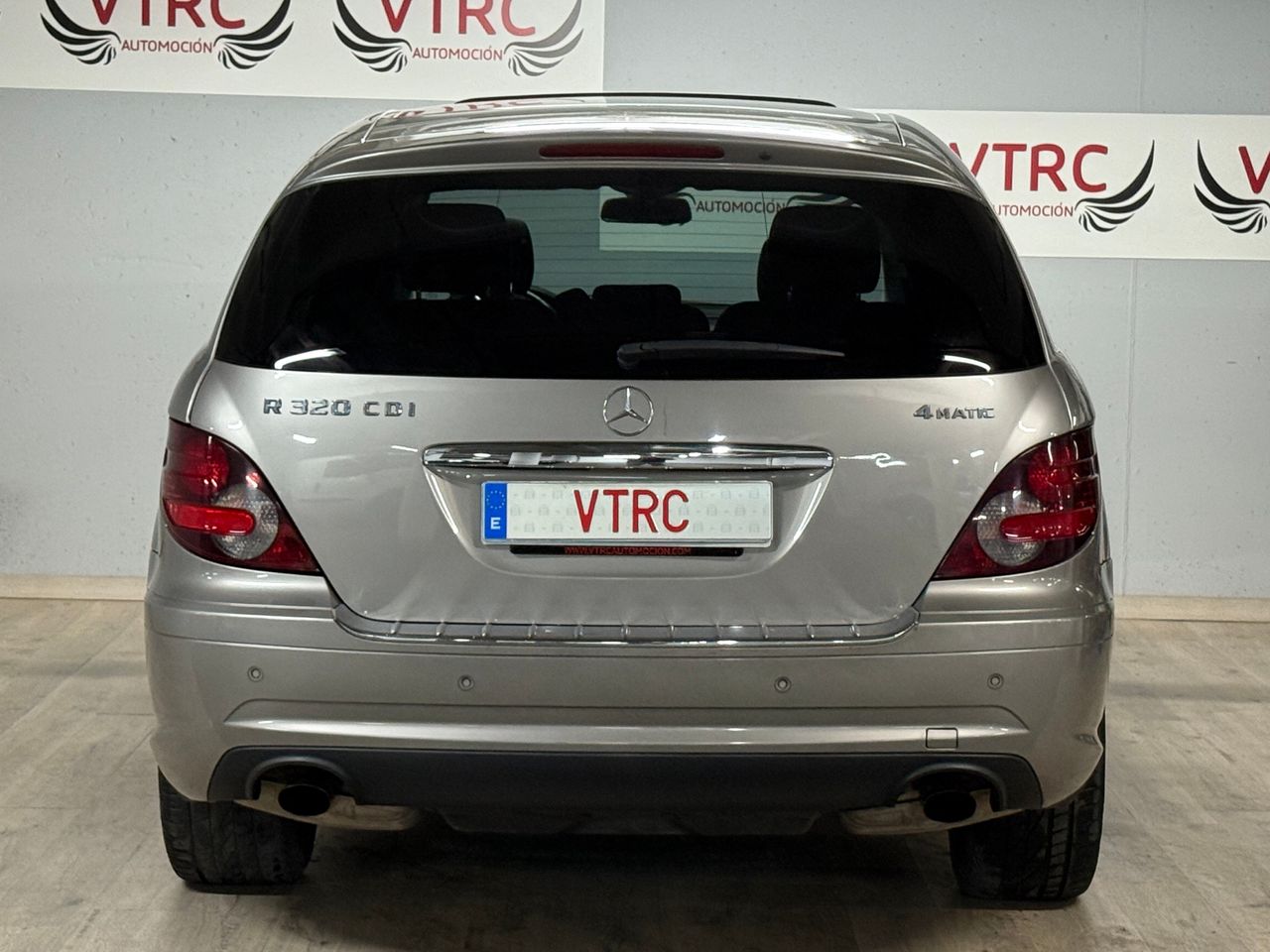 Foto Mercedes-Benz Clase R 9