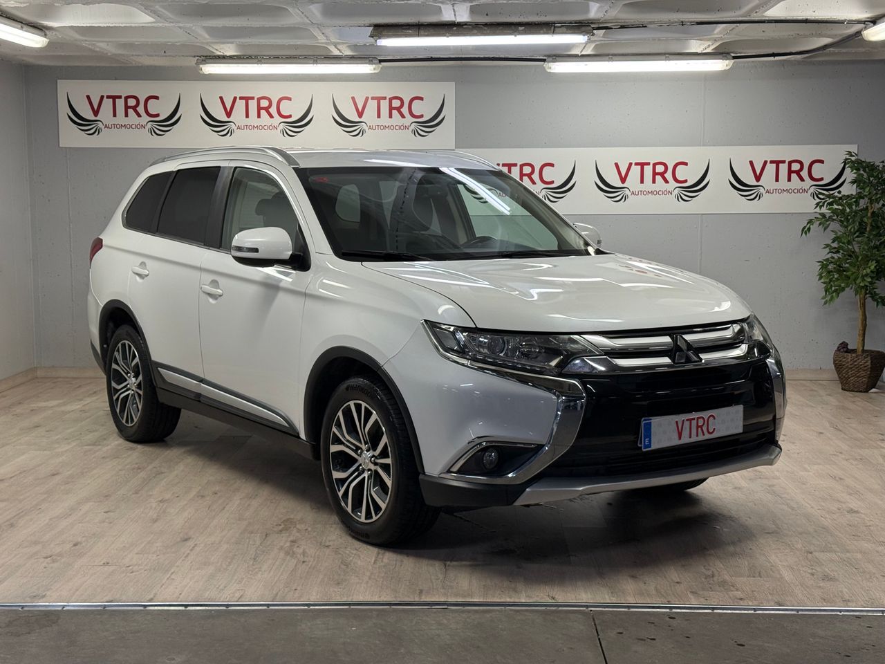 Foto Mitsubishi Outlander 1