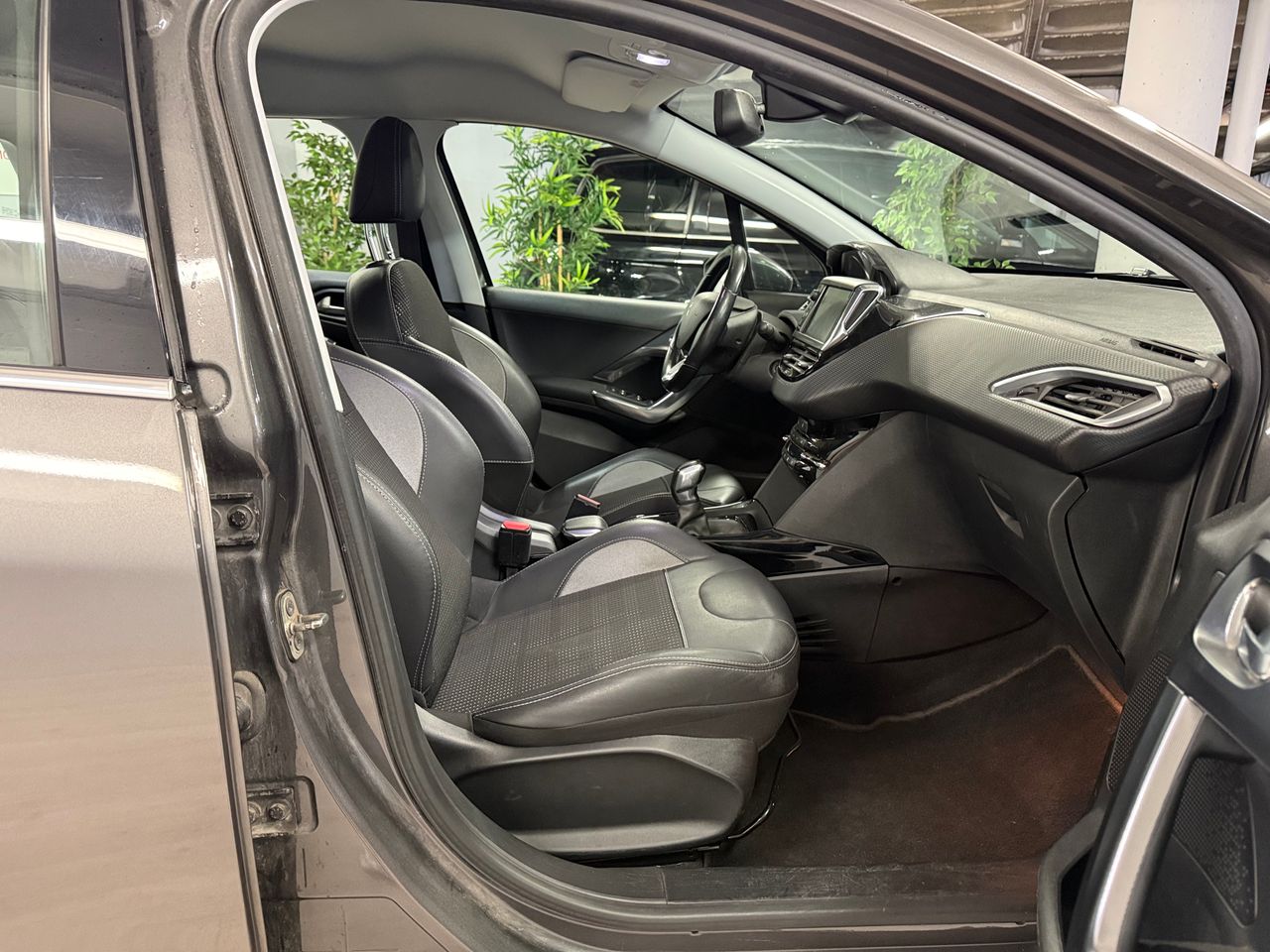 Foto Peugeot 2008 10